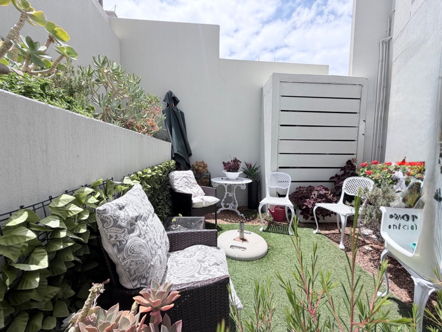 3 Bedroom Property for Sale in Big Bay Western Cape